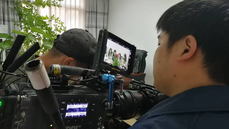 剧本杀式体验：泰山区广告片拍摄公司构建沉浸式消费决策路径